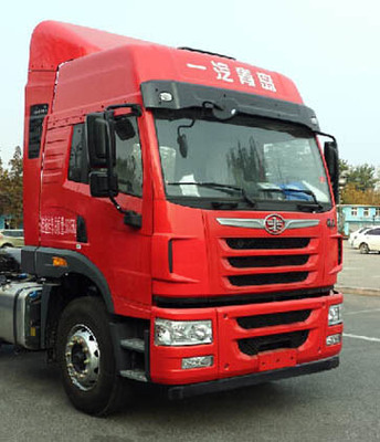 解放CA4183P1K15XE5A80集装箱半挂牵引车 高效运输的新选择